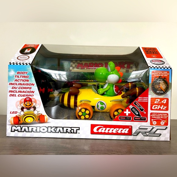 Carrera RC Mario Kart Bumble v Yoshi NWOT - Picture 5 of 5